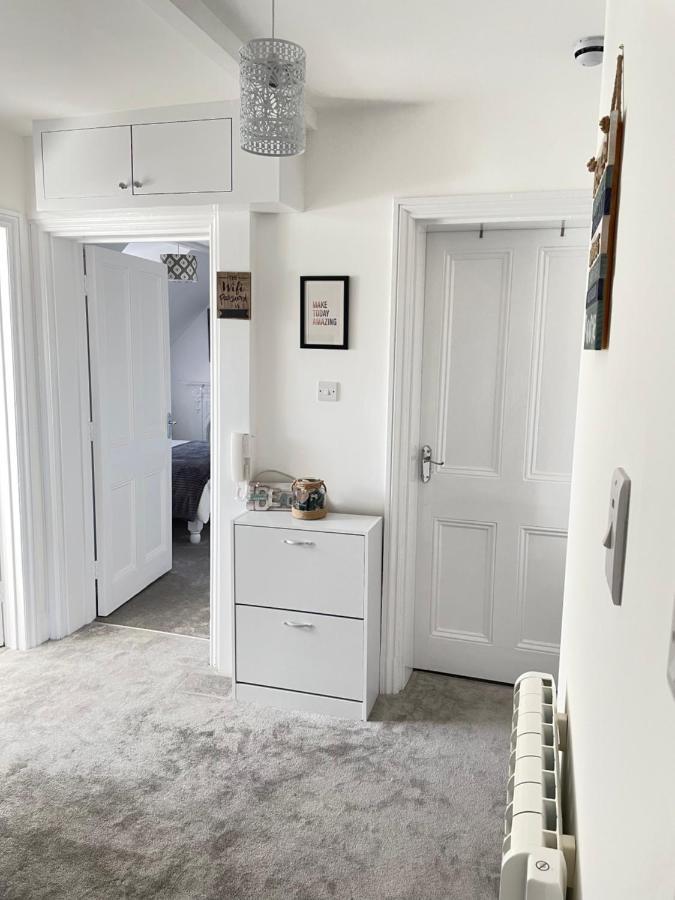 Light Airy 3 Bed Town Cntr Flat 700M To The Beach ボーンマス エクステリア 写真