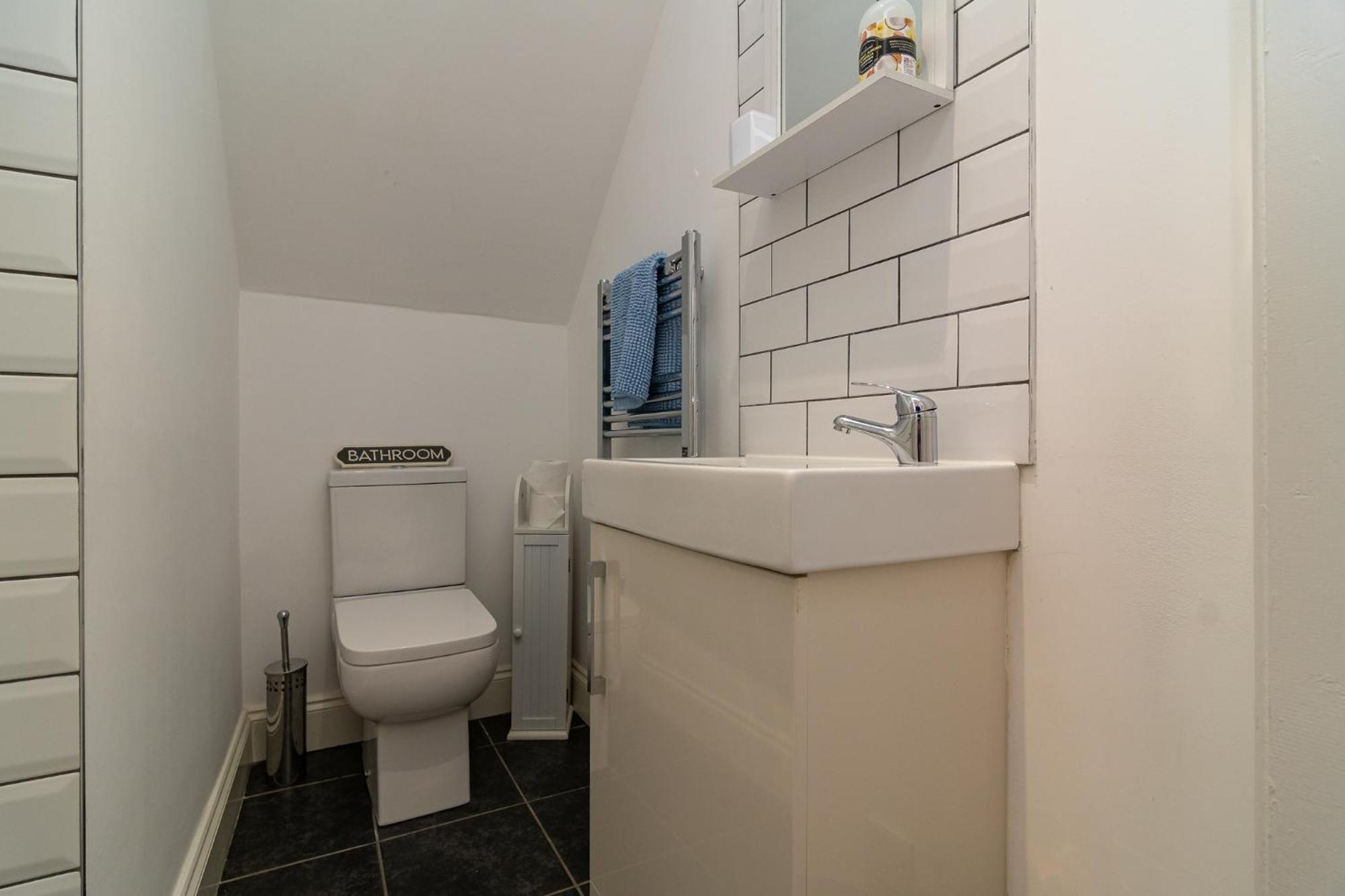 Light Airy 3 Bed Town Cntr Flat 700M To The Beach ボーンマス エクステリア 写真