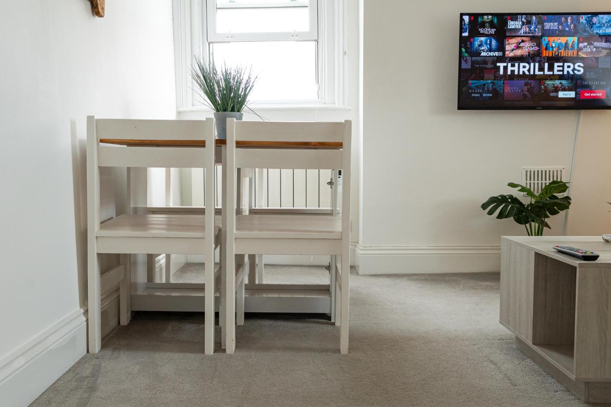 Light Airy 3 Bed Town Cntr Flat 700M To The Beach ボーンマス エクステリア 写真